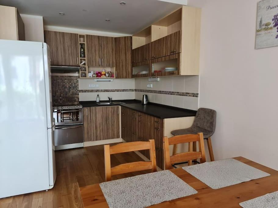 Comfortable Apartment! Praha Bagian luar foto